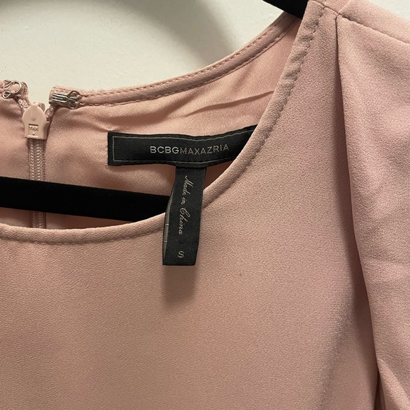 BCBG Pink top Size Small. Like brand new - Picture 4 of 4